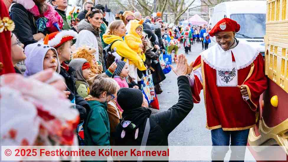 Wagenengel beim Kölner Rosenmontagszug | Quelle: Festkomitee Kölner Karneval