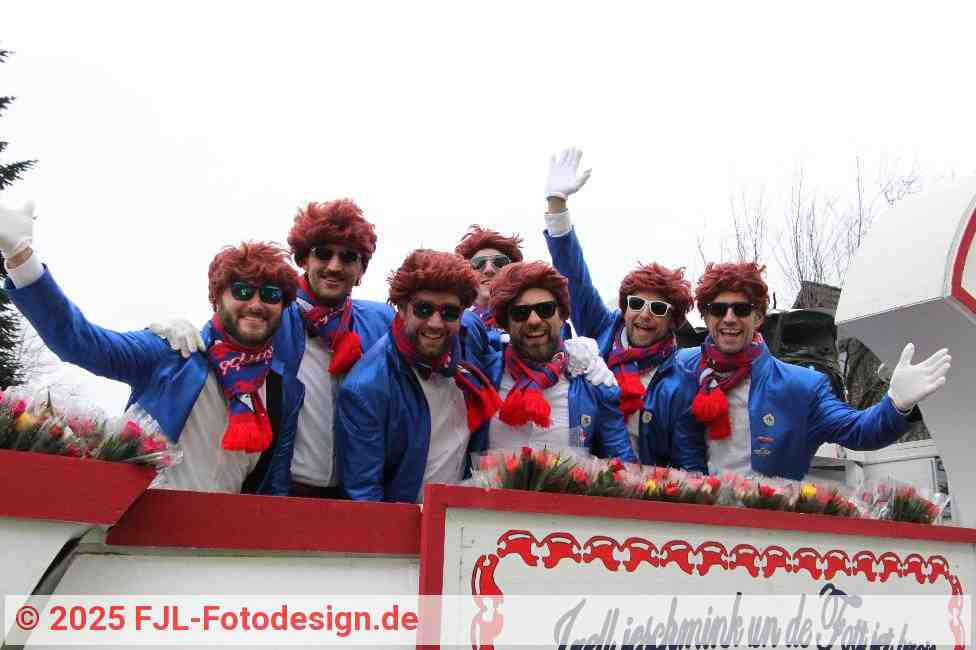 Impression aus dem Merheimer Karnevalszug 2023 | Foto: FJL-Fotodesign.de Impression aus dem Merheimer Karnevalszug 2023 | Foto: FJL-Fotodesign.de