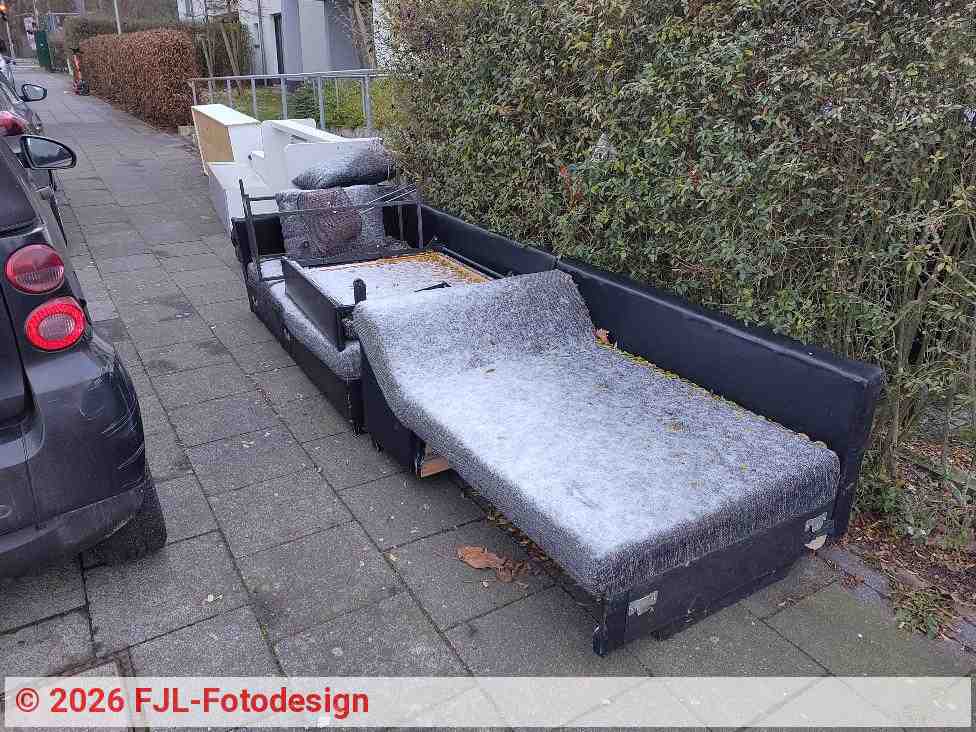 Sperrmüll im Circus-Roncalli-Weg | Foto: FJL-Fotodesign Sperrmüll im Circus-Roncalli-Weg | Foto: FJL-Fotodesign