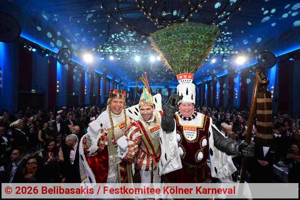 Prinz Niklas I., Bauer Clemens und Jungfrau Aenne regieren die kölschen Jecken | Foto: Belibasakis / Festkomitee Kölner Karneval