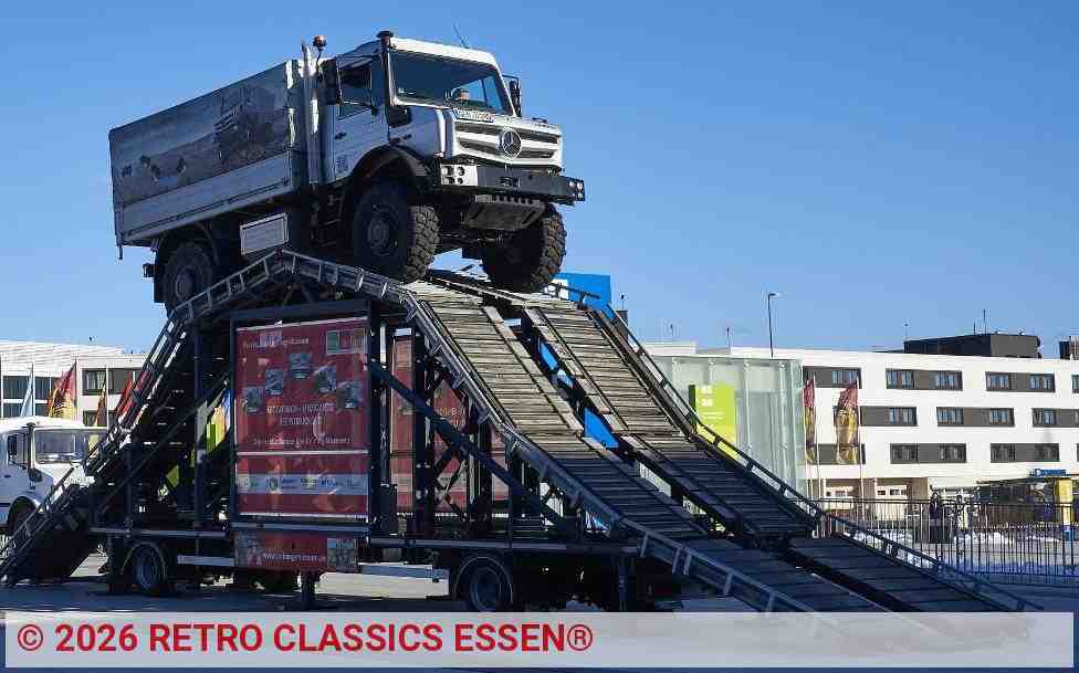 Unimog-Teststrecke | Quelle: RETRO CLASSICS ESSEN® Unimog-Teststrecke | Quelle: RETRO CLASSICS ESSEN®