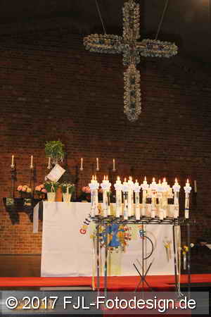 Erstkommunion in St. Bruder Klaus am 23. April 2017 Erstkommunion in St. Bruder Klaus am 23. April 2017
